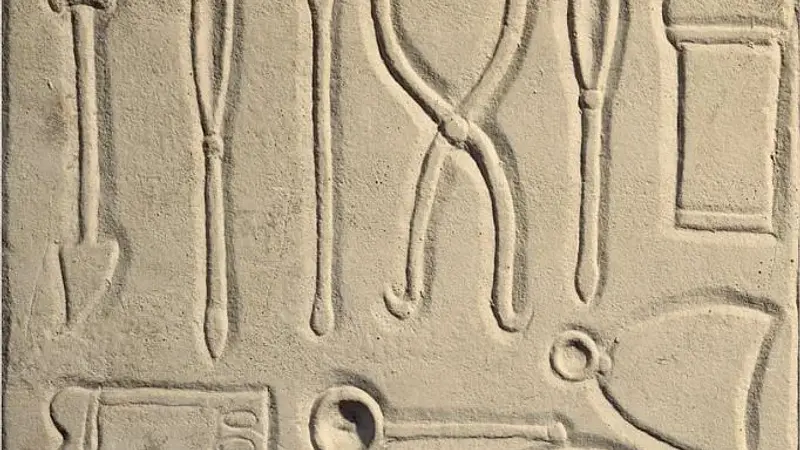 The Romans Invented Pliers Thousands of Years Ago